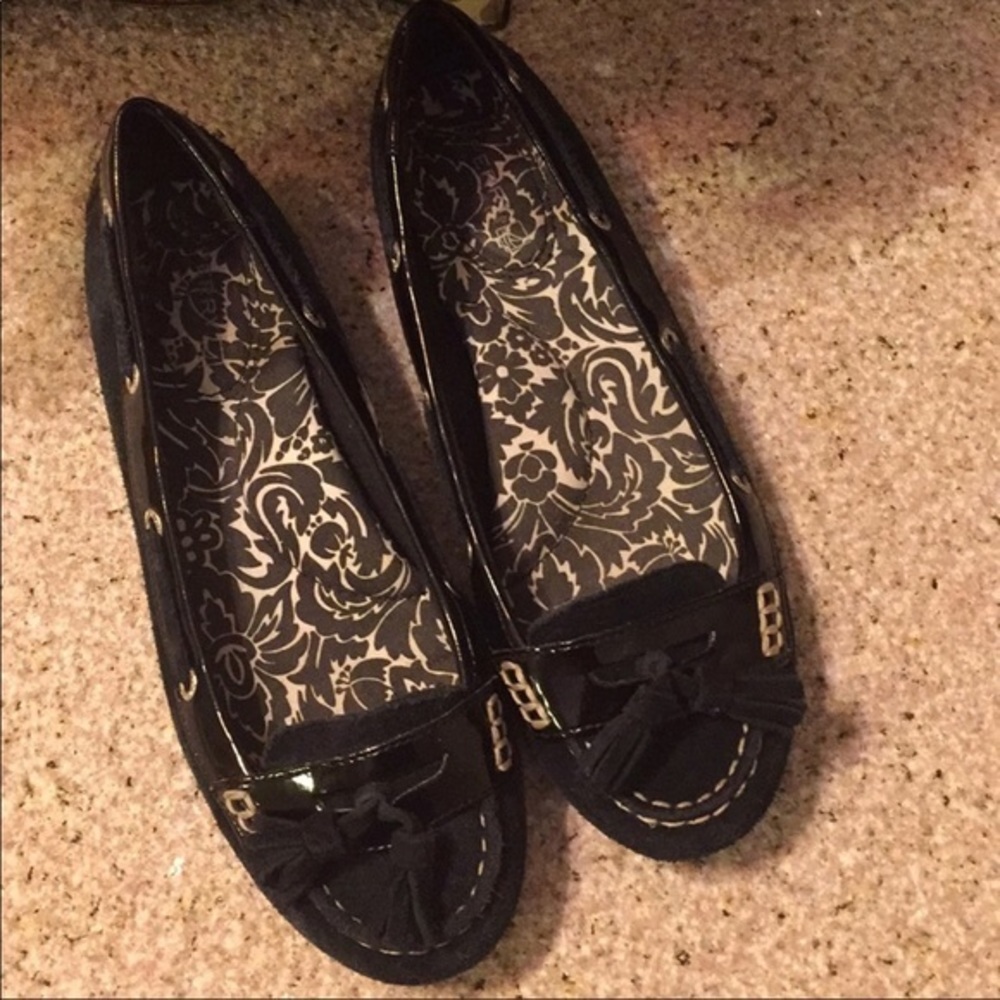 Sperry Black Suede Women's Moccasin Flats with Tassel - Picture 2 of 7